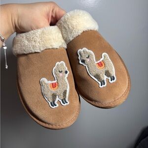 Soludos llama slippers
